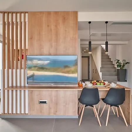 Thearia Maisonette *
