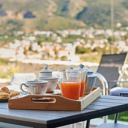 Thearia Maisonette Souda