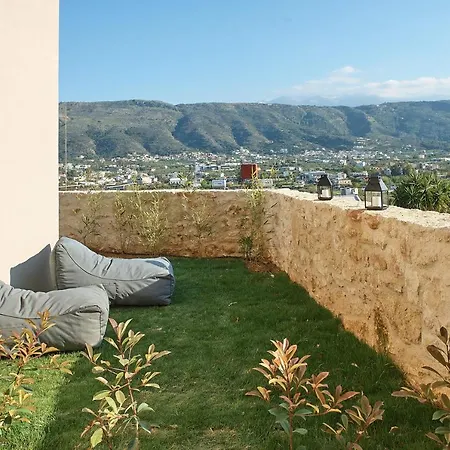 Thearia Maisonette